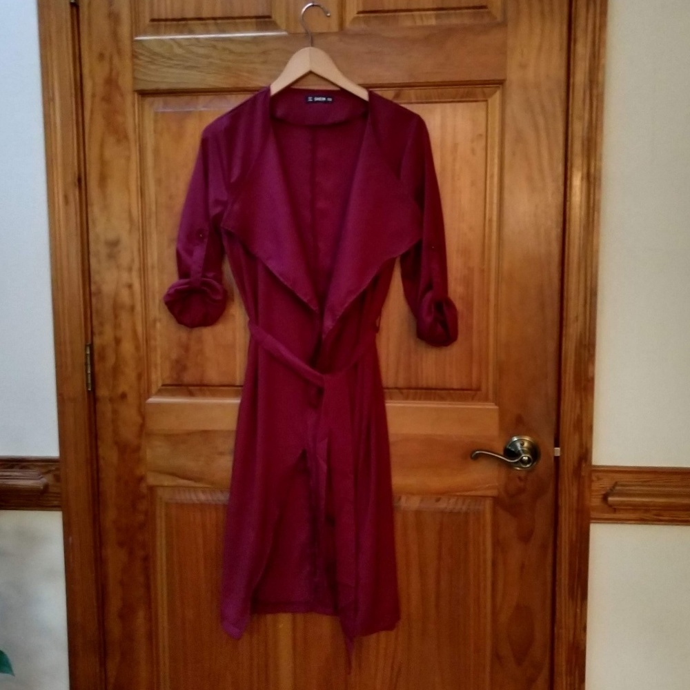 lightweight jacket, maroon color